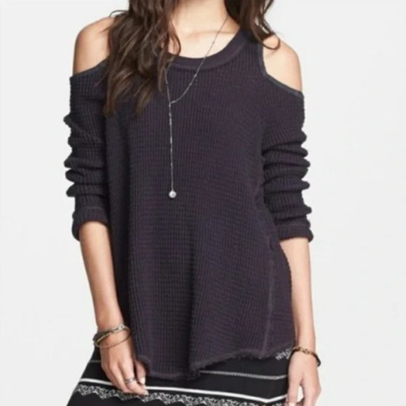 Free People Sunset Black Cold Shoulder Sweater Chunky Knit Size XS - Picture 5 of 7